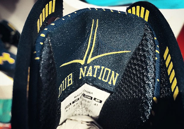 Under Armour Curry Two Dub Nation