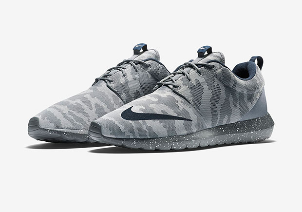 Nike Roshe Run Nm Fb Grey Camo 1