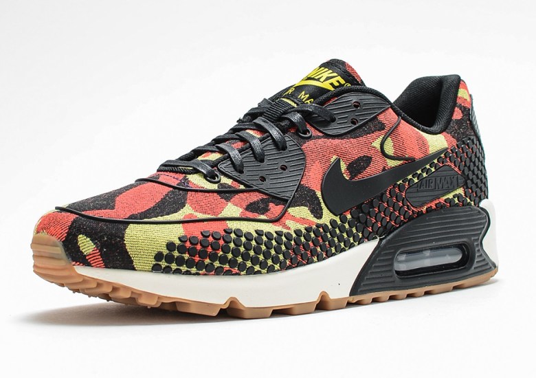 Nike’s New Camo and Dot Motif is Now on the Air Max 90