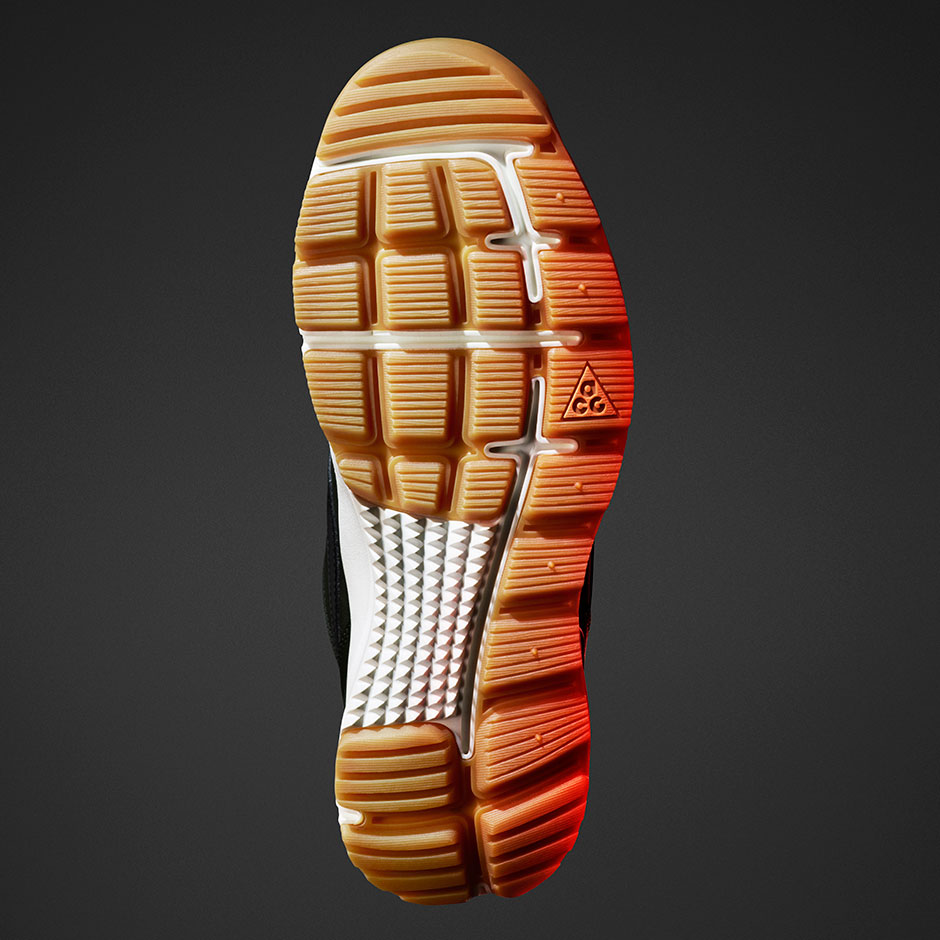 Nike Accora Sneakerboot 2