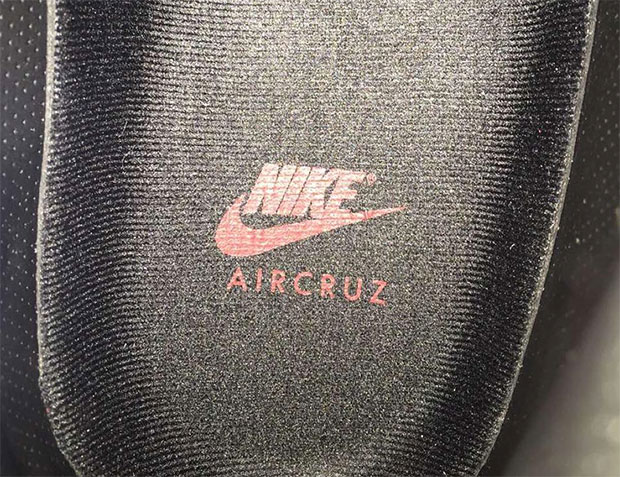 Nike Air Cruz Grey Black Red 4