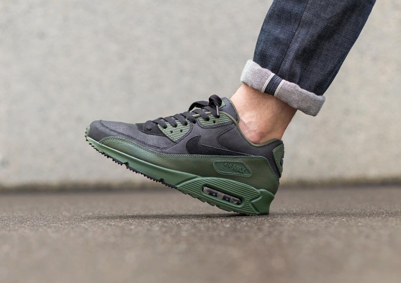 This Air Max 90 Is Equipped For Winter, And Looks Great Too