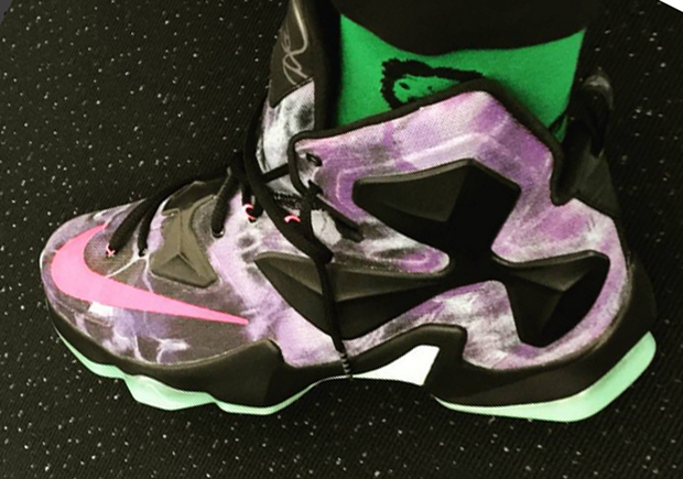 LeBron Shares A Look at His Own Pair of NIKEiD LeBron 13's