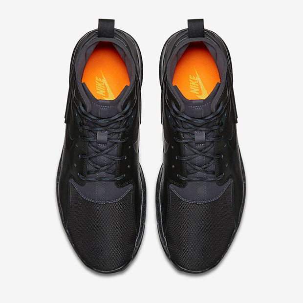 Nike's New-Age Mowabb Creation Returns in All Black Everything ...