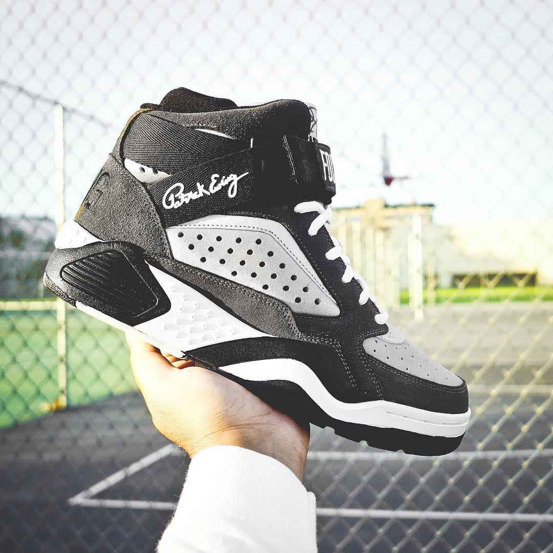 sneakers-releasing-this-weekend-october-24th-2015-05