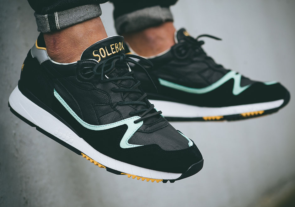 Solebox Diadora V7000 4