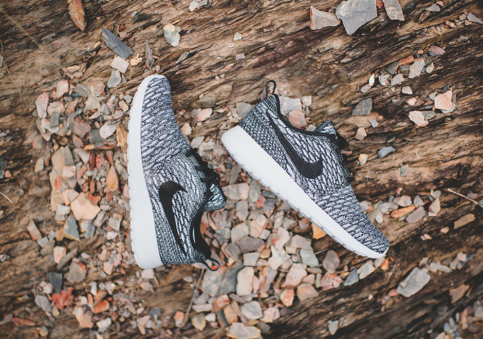 The Nike Flyknit Roshe Run Appears In Cool Grey Form