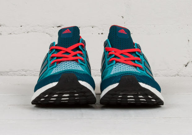 Adidas Ultra Boost Teal Red 3