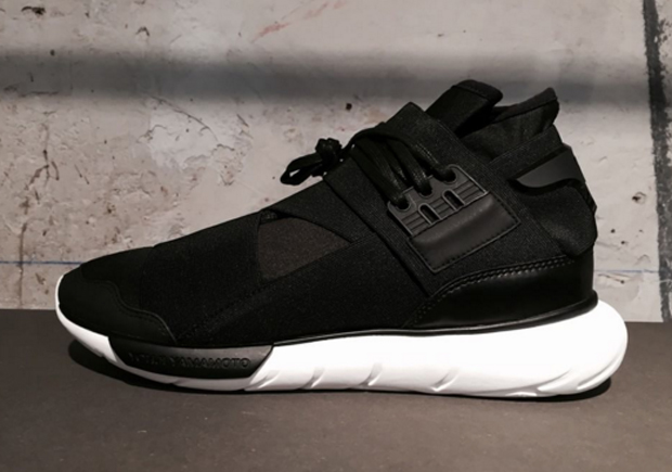 Y-3 Holiday 2015 Collection Is Hitting Stores Now - SneakerNews.com
