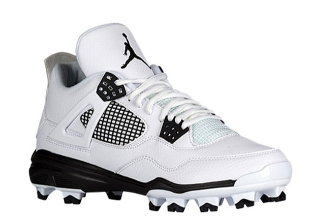 kids jordan cleats