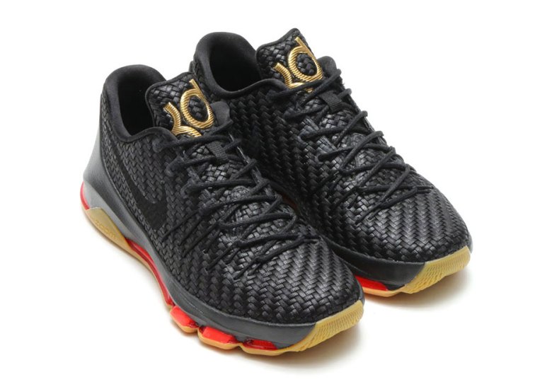 The First Nike KD 8 EXT Releases Tomorrow