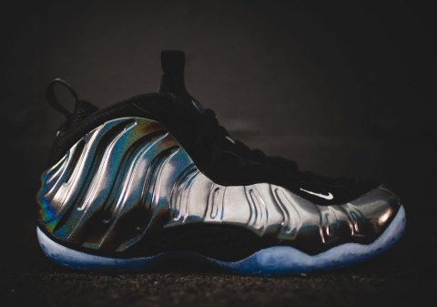 Nike Air Foamposite One Hologram | SneakerNews.com