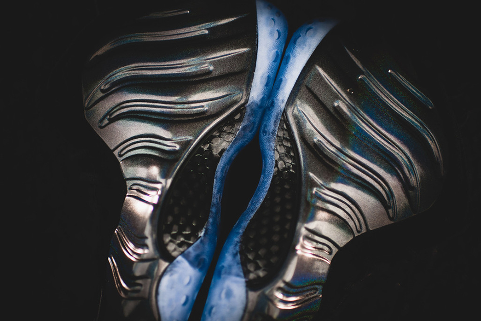 Nike Air Foamposite One Hologram Release Reminder 05