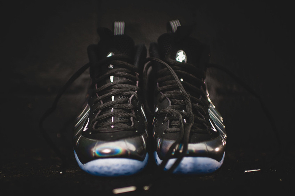 Nike Air Foamposite One Hologram Release Reminder 07