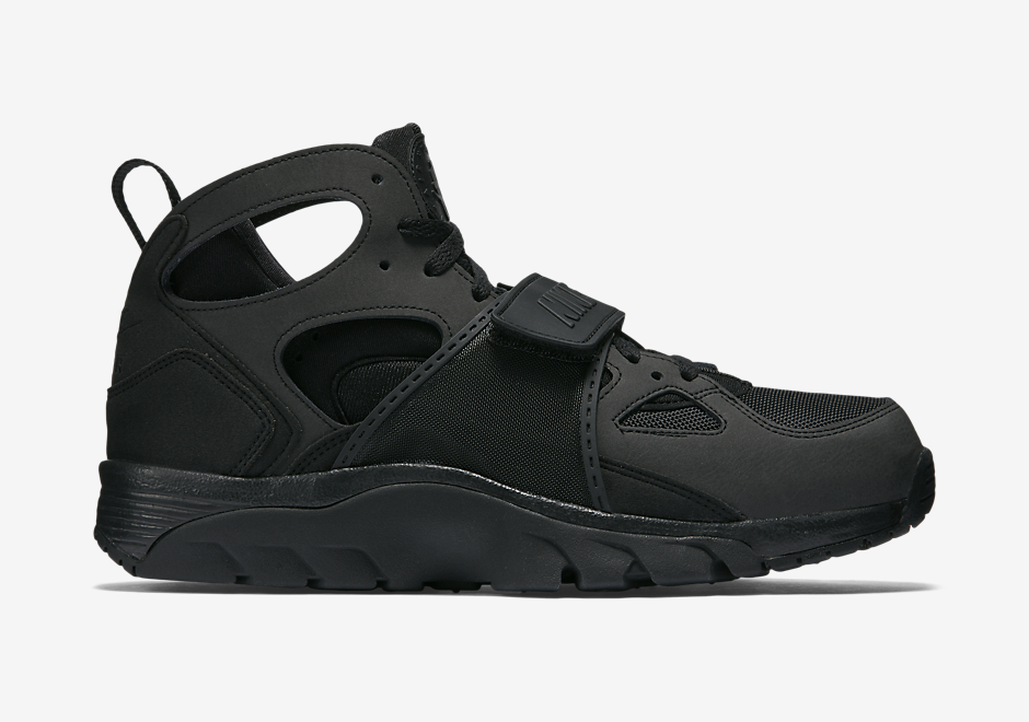 nike air trainer huarache black grey