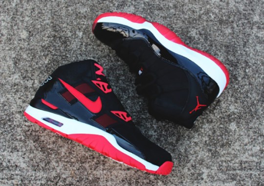 Bo Jackson Goes “Bred” With The Nike Air Trainer SC