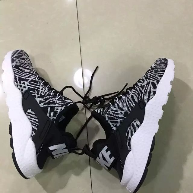 Nike Huarache Woven Jacquard 02