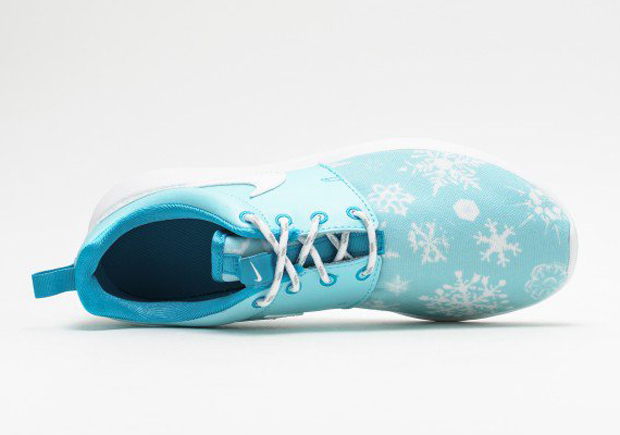 Nike Roshe Run Gs Snow Fall 04