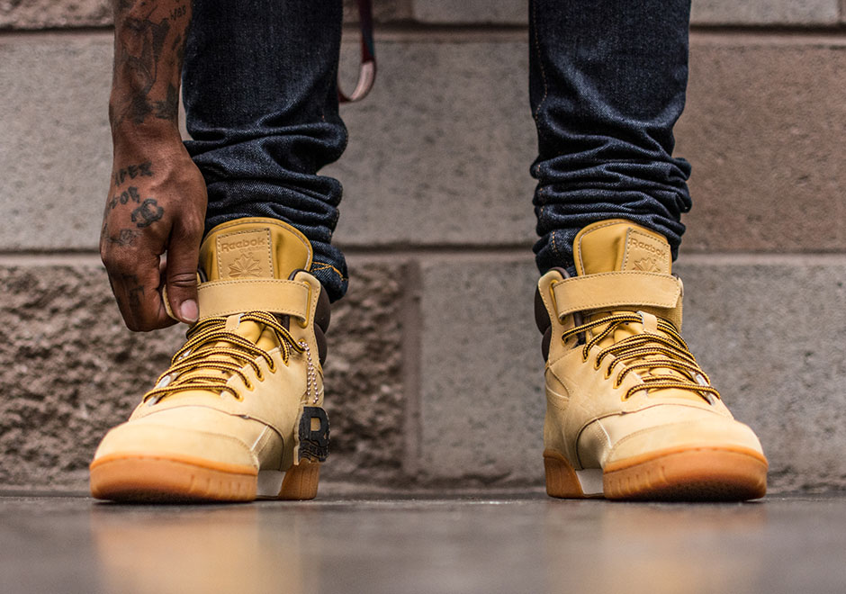 Reebok Classic Leather Wheat Pack Exo Fit 4