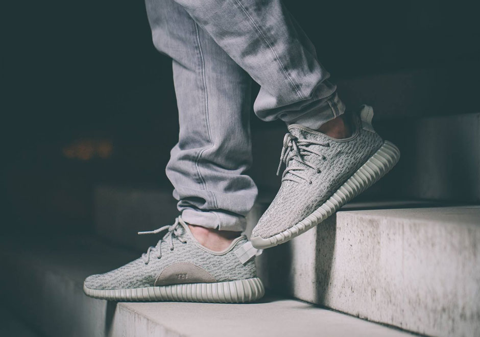 yeezy boost 350 moonrock