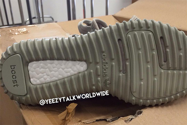 Yeezy Boost 350 Moonrock
