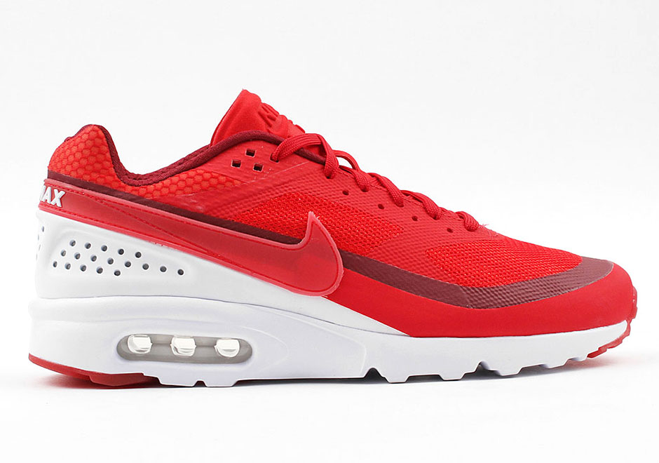plotseling voldoende begrijpen The Nike Air Classic BW Ultra Is Releasing In 2016 - SneakerNews.com