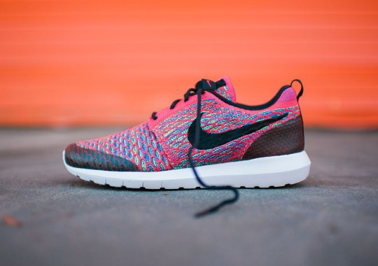 The Nike Flyknit Roshe Almost Goes Multi-Color Again