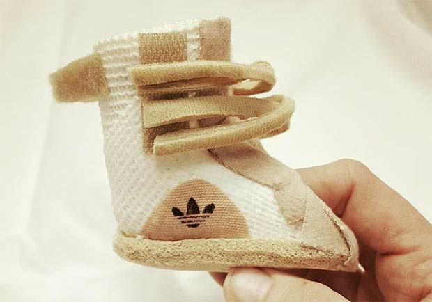 Adidas Yeezy Boost Casts For Infants