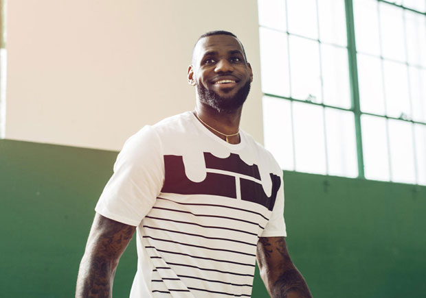 LeBron James Signs Lifetime Deal With Nike
