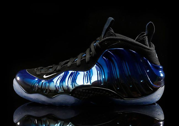 Nike Air Foamposite One "Blue Mirror" Releases On New Year's Eve