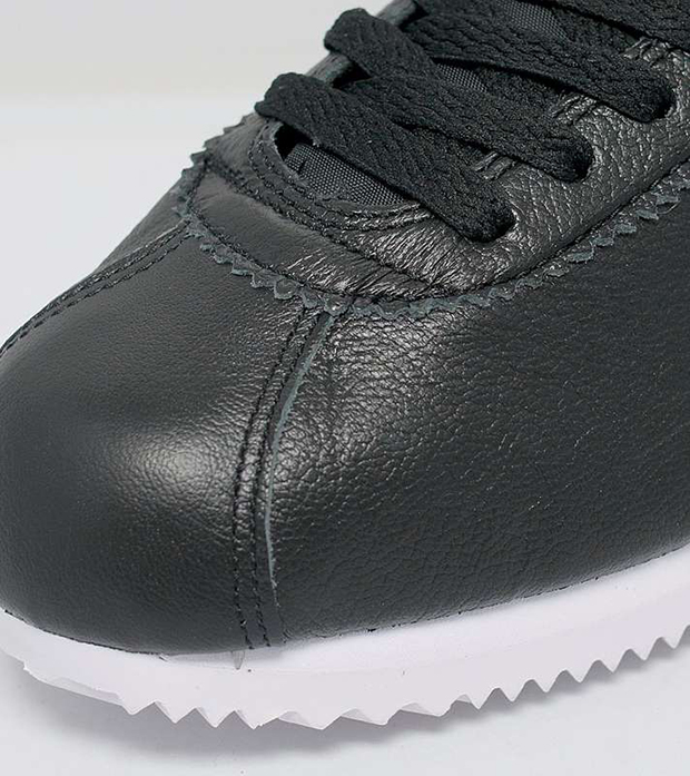 Leather Nike Cortez Releases Are Back In Crisp Colorways - SneakerNews.com