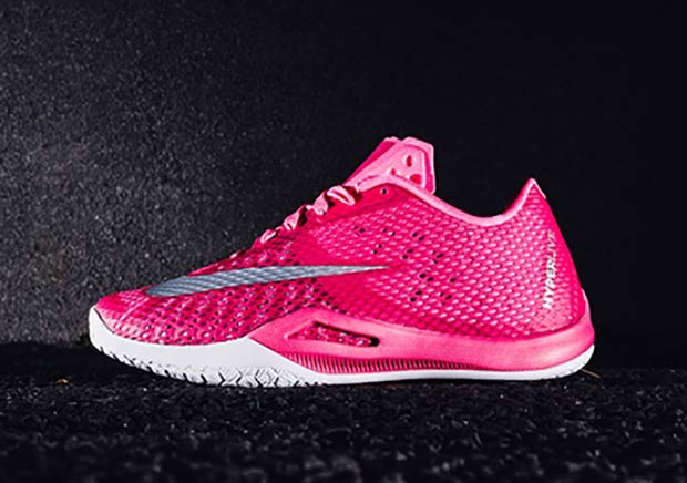 nike hyperlive think pink edition 02