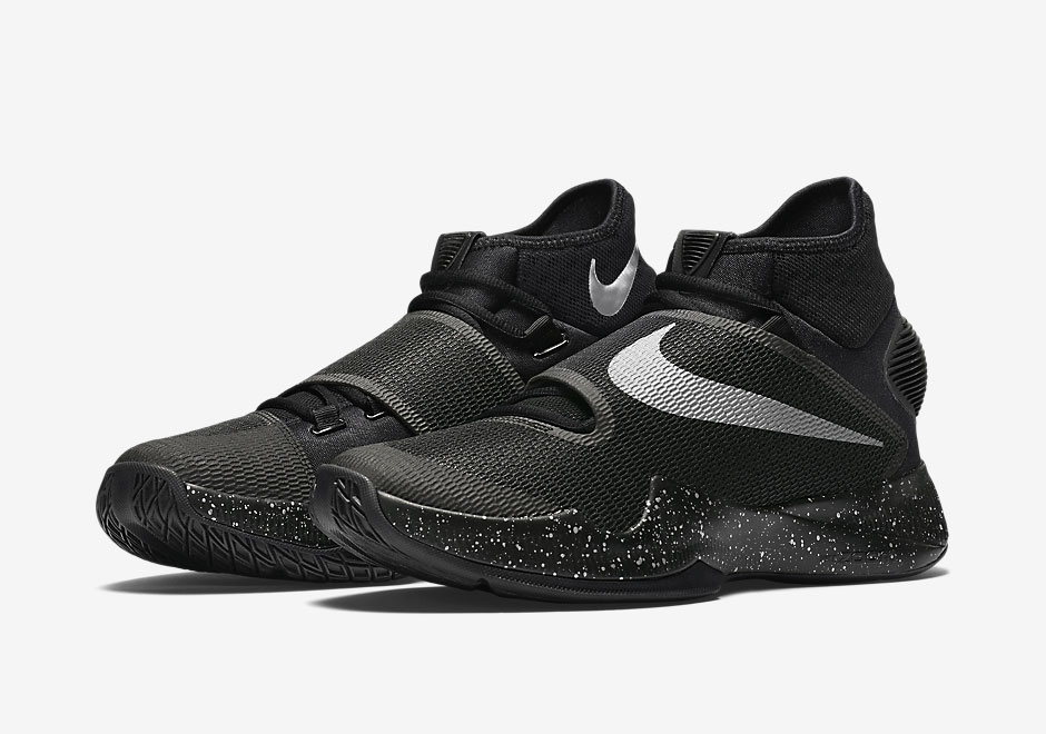 A Detailed Look At The Nike Hyperrev 2016