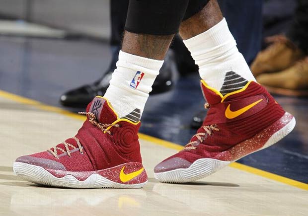 Nike Kyrie 2 Alternate Pe Vs Knicks 02