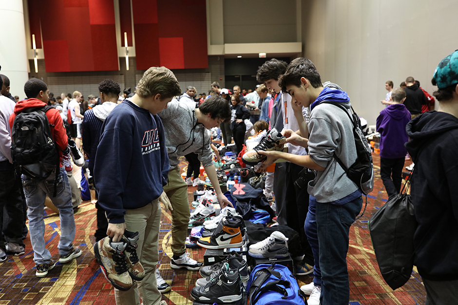 Here's What Happened At The Last Sneaker Con Of The Year - SneakerNews.com
