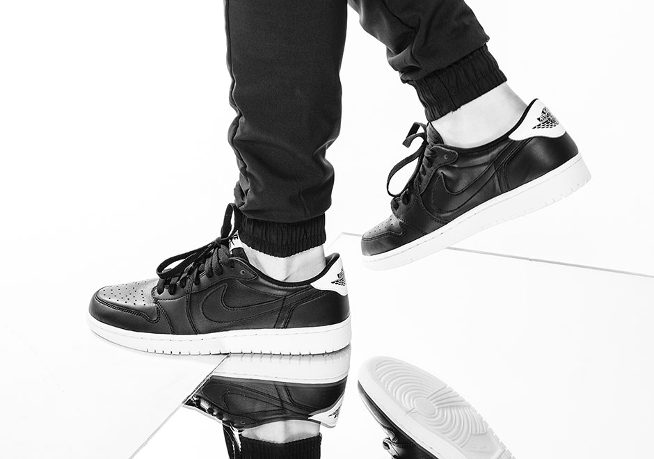 Air Jordan 1 Low Retro Og Cyber Monday Releases This Weekend Sneakernews Com