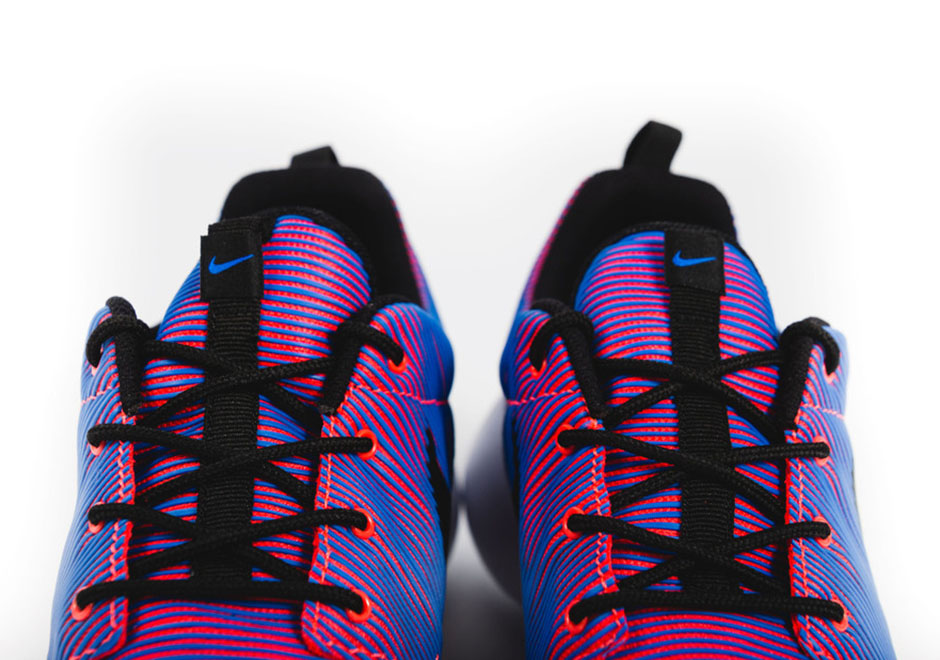 Nike Roshe Run Premium Plus Stripes Racer Blue Bright Crimson 4