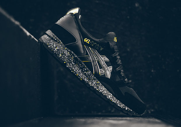 The Black/Gold atmos x ASICS GEL-Lyte V Drops this Weekend