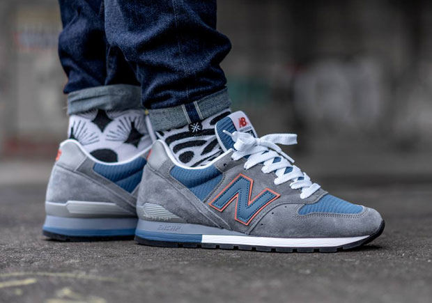 New Balance 996 Combines Grey Suede With The Knicks - SneakerNews.com