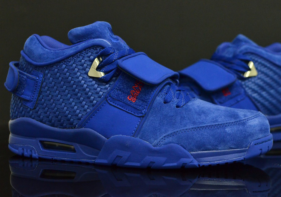 The Nike Air Trainer Cruz "Rush Blue" Releases Right After The Superbowl