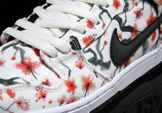 Plasticidad calina Amasar Nike SB Dunk High “Cherry Blossom” - SneakerNews.com