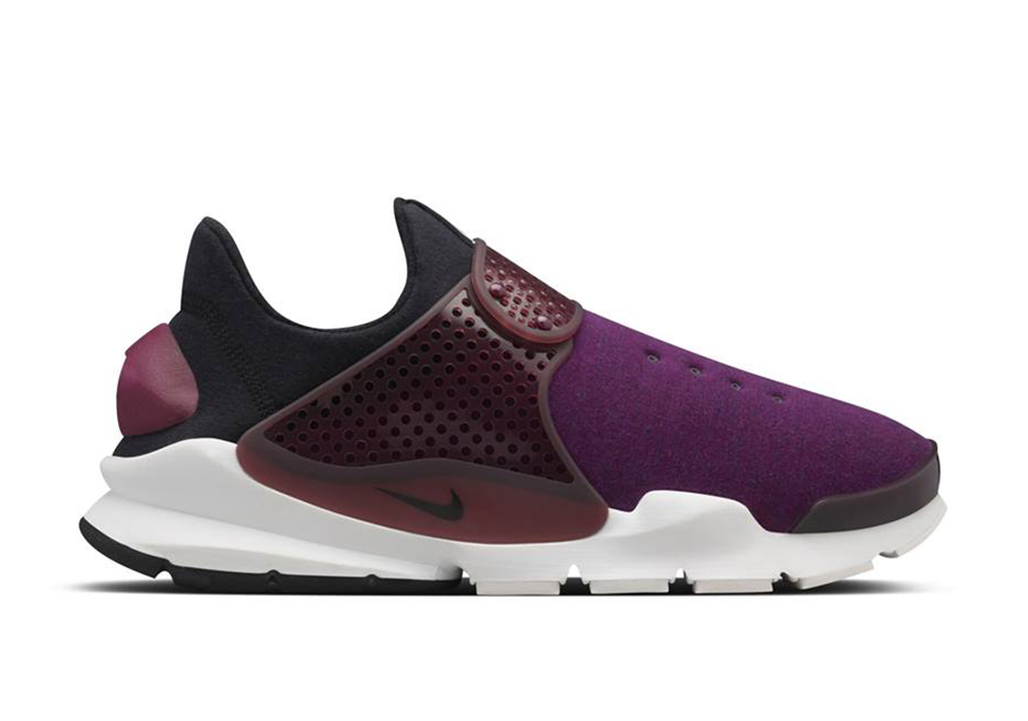 Nike Sock Dart Tech Fleece Mulberry 834669-501 | SneakerNews.com