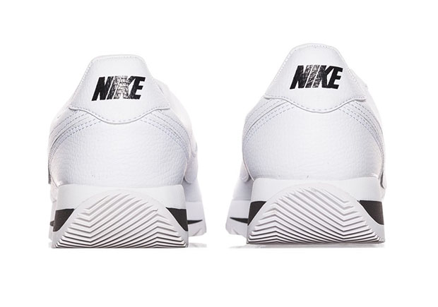 Nike Wmns Classic Cortez Epic Premium White 4
