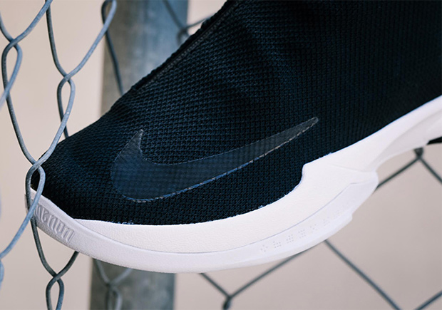 Nike Zoom Kobe Icon Black White 3