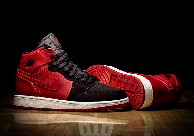 air-jordan-1-black-red-wmns-exclusive-01