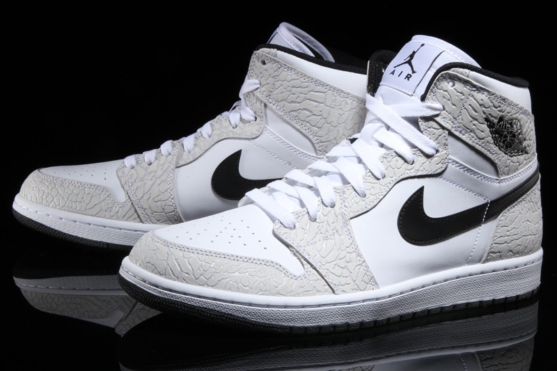 Air Jordan 1 Retro High Pure Platinum Elephant Print 03