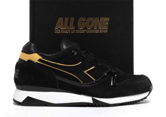 ALL GONE x Diadora V7000 Is Limited To 200 Pairs