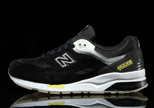 New Balance 1600 Elite Goes Glow In The 
