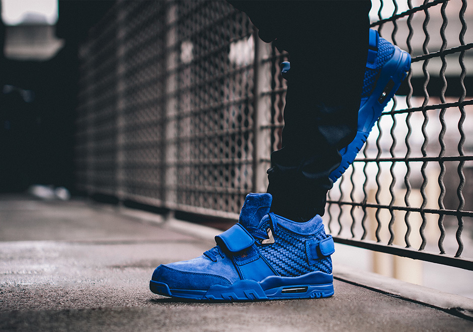 An Look At The Nike Air Trainer “Rush Blue” -