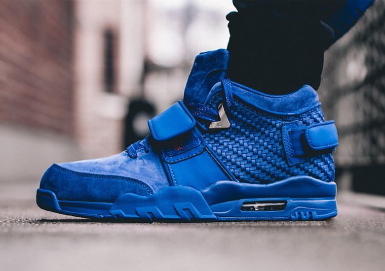 An On-Foot Look At The Nike Air Trainer Cruz “Rush Blue”